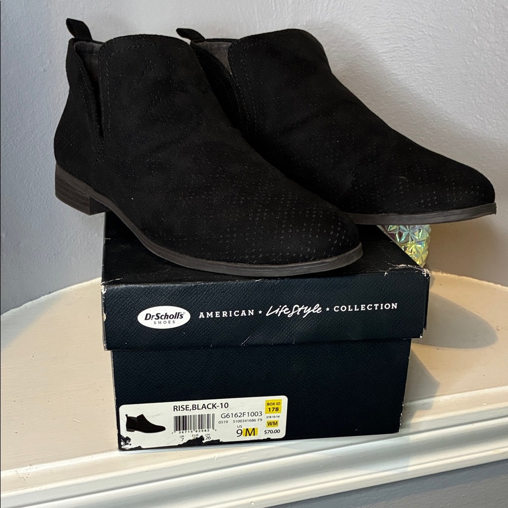 Dr. Scholl's Black Suede Chelsea Boots
